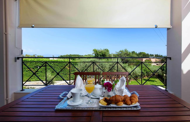 Luxury Villa Lemonia With Private Pool - Photo 15