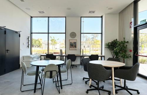 Urban Sky with Balcony and Sea View P&O 26H - Photo 58