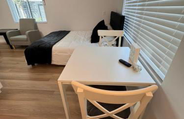 Modern Studio Stylish &Cozy Back Unit - Foto 8