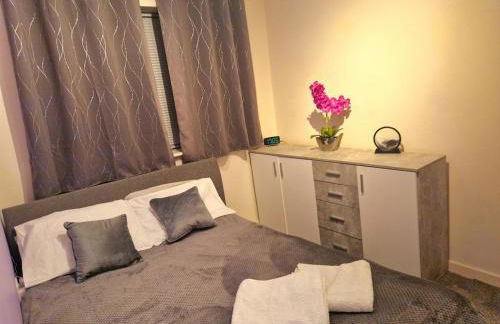 Cosy Two-Bedroom house with study room in a good location in Brentry - Foto 10