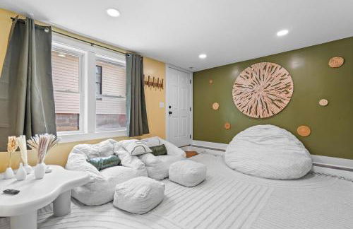 Boho 5BR Modern Villa w Hot Tub, Grill, Patio and Backyard - Foto 39