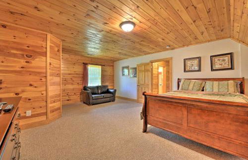 A Bit of Heaven Cabin Less Than 13 Miles from Boone! - Foto 14