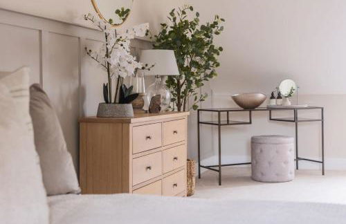 Stylish 3BD Townhouse in Central Winchester - Foto 16