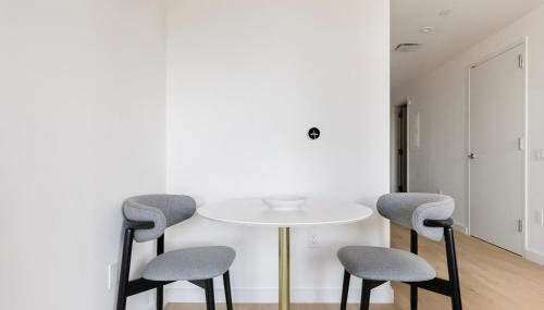 Blueground Chelsea rooftop pool nr High Line NYC-2145 - Foto 5, Other