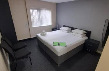 Lymedale Suites Studios & Aparthotel in NEWCASTLE UNDER LYME & STOKE - Foto 65