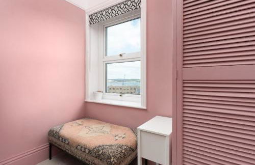 Spacious House nr Castle Beach Parking & Sauna - Foto 24