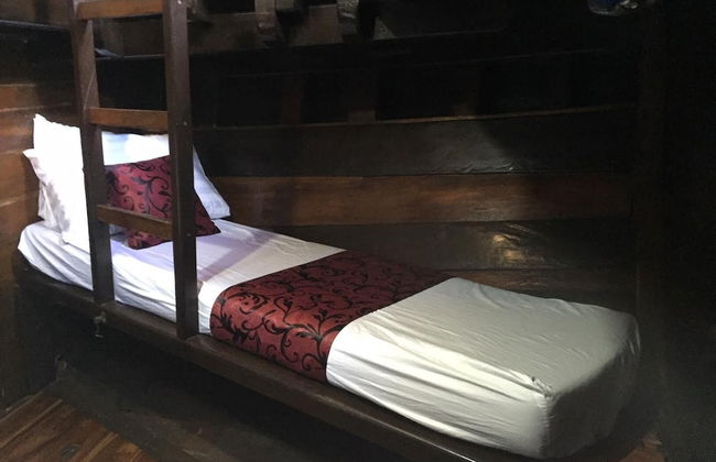 Komodo Pirate Boat - Phinisi Liveaboard - Foto 5