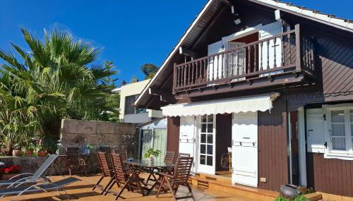 Casa de madera sobre el mar - Foto 5