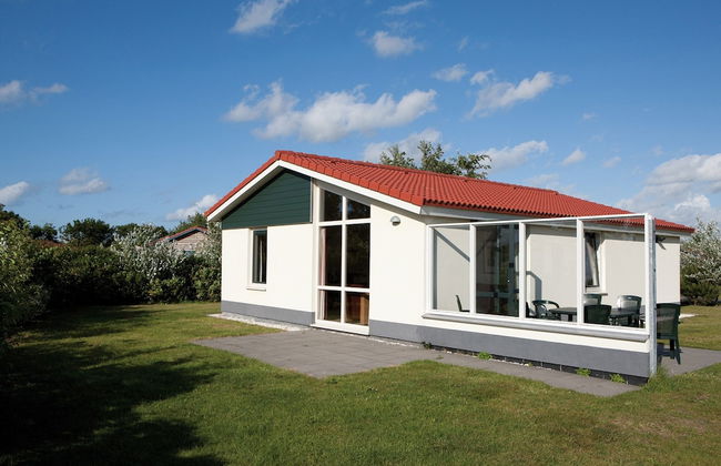 Well-kept Bungalow With Dishwasher Near the Beach - Foto 1