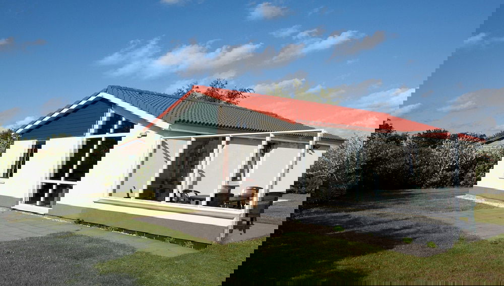 Well-kept Bungalow With Dishwasher Near the Beach - Foto 1, Imagem principal