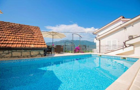 Four-Bedroom Holiday Home In Veliki Prolog - Foto 11