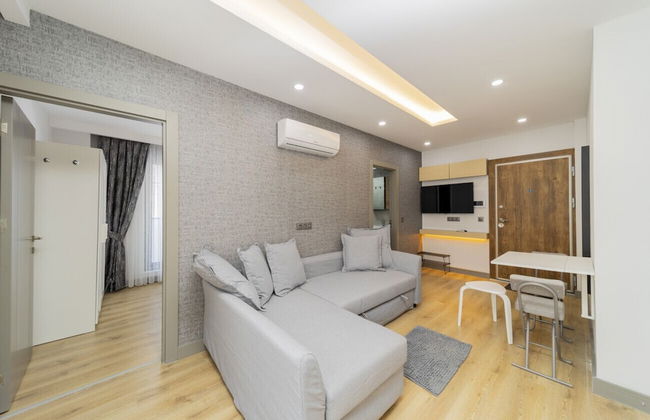 Chic Flat With Central Location in Muratpasa - Photo 10