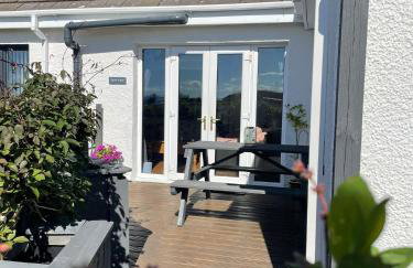 Self Catering Spacious 2 Bed Apartment with sea views - Foto 15