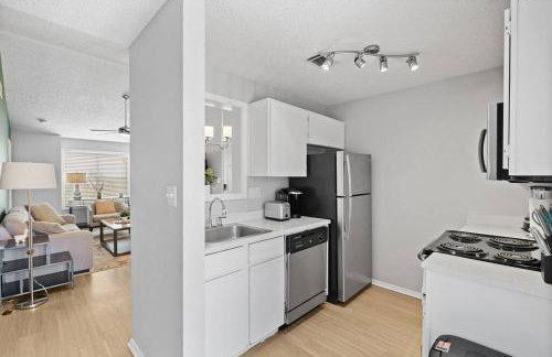 Comfy 2BD Apt + King Bed - Cedar Park/North Austin - Foto 18