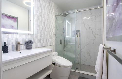 Lux Escape 2 • Views Hot Tub Games Mini Golf - Foto 32