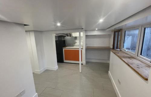 Smart Studio Apartment with Private Entrance in Dorking - Foto 9