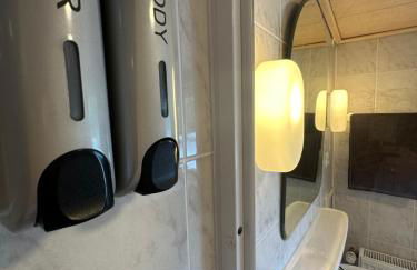 Familie oder beruflich - Dachterasse - gemütlich - Küche - Nähe Flughafen - Foto 26