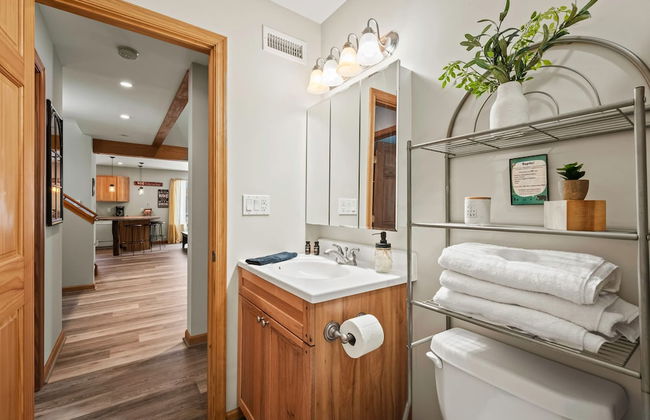 Mountain Hideout by Avantstay Game Room Deck - Photo 33