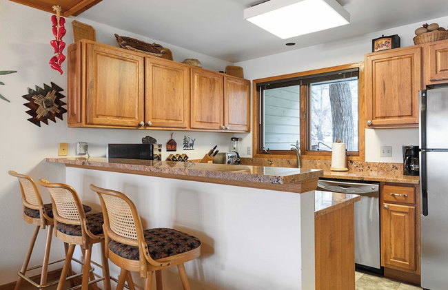 Riverside Condos B101 by Avantstay Condo Close To Downtown, Town Park & Ski Lift #8 - Foto 10