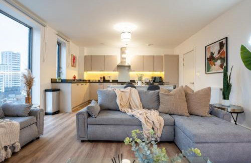 Central Wembley Stadium Luxe Stay with Pool Table - Foto 14