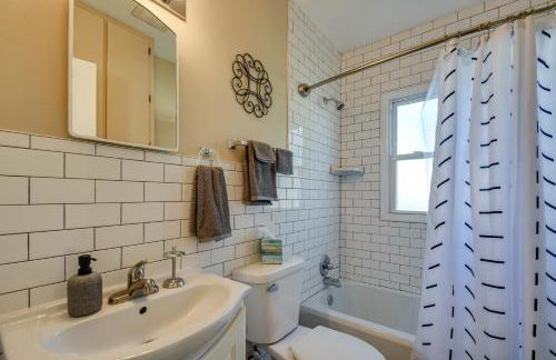 Quaint Cedar Rapids Home, 4 Mi to Downtown! - Photo 14