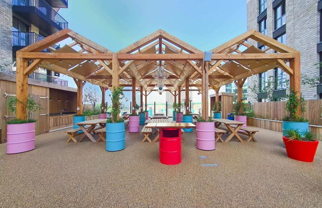 The Robinson - Foto 58