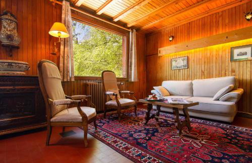 MontBlanc Alpine Ski & Sauna Retreat - Happy Rentals - Foto 2