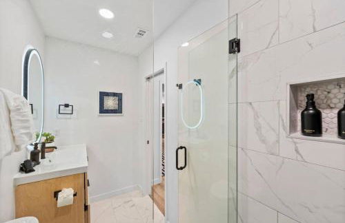 Prime Location - Stylish 1BR Retreat in Bishop Arts - Foto 34