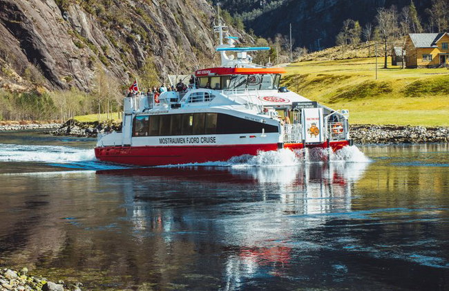 Mostraumen Fjordkreuzfahrt – von Einheimischen betrieben & geführt - Foto 9