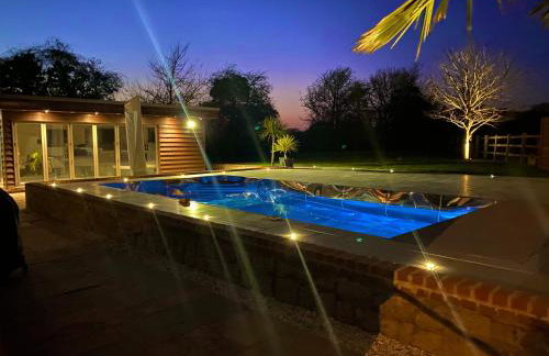 Hewarts Lodge, Brand New Property, 1 Mile From The Beach, 15 Minutes From All Goodwood Events - Foto 16
