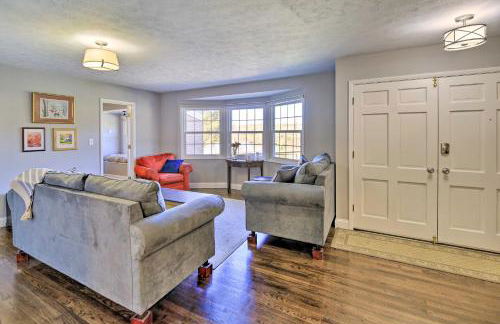 Lakefront Kingsport Home with Private Hot Tub! - Foto 10