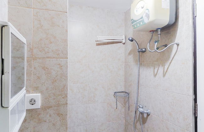 Cozy And Nice Studio At Great Western Apartment - Foto 11