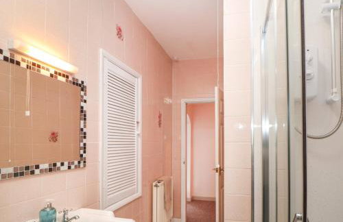 Ford Coach House Cottage - Photo 18