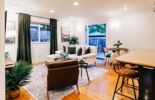 Serene Escape 2BD Private Patio & Firepit near Stanford - Foto 11