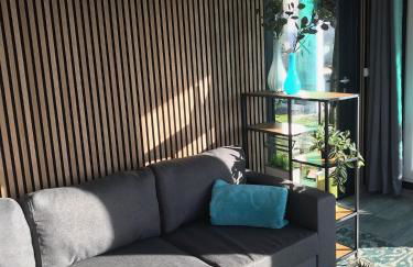 TINY-HOUSE mit Alpen- Stadt- und Poolblick , WLAN - Foto 6