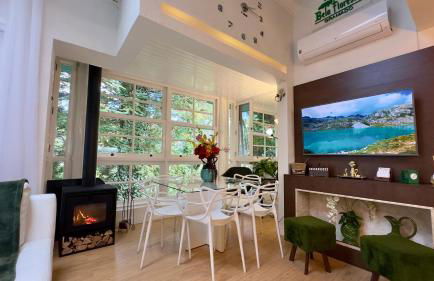 10 min a LAGO NEGRO 2 hab para 6 personas cerca del centro - Foto 2