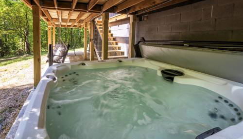 Modern 2BR Cabin w Hot Tub Near Wine Trail - Foto 2