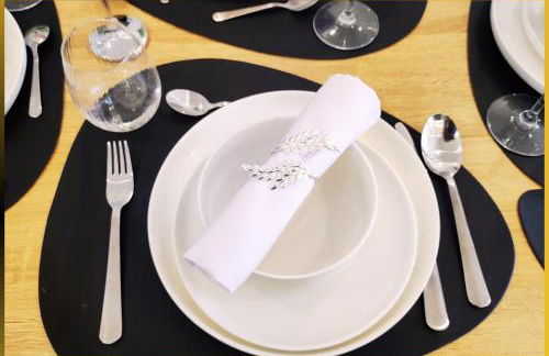 Évreux Central Lodge - Netflix - Wifi Fibre - Proche Gare Sncf & Centre-ville - Foto 10