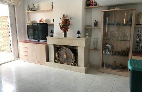 Casa unifamiliar en primera linea de mar - Foto 19