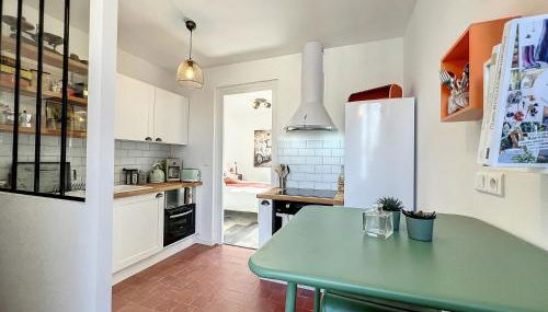 Studio LE VINTAGE - Maison 1911 - confort & prestige - Photo 2, stove, dishwasher, pet friendly, toaster, minibar
