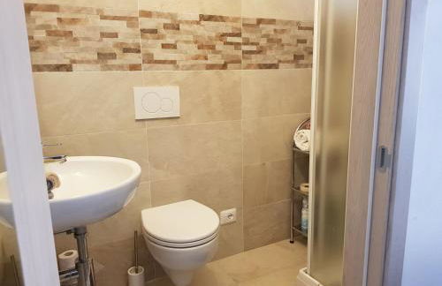 Casa Gianna, Bellissimo Monolocale nel centro storico de Badalucco, 10km dal mare - Foto 7