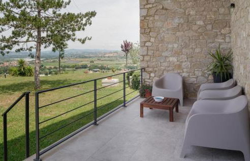 Lovely Home In Alviano With Kitchen - Photo 14