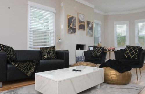 The Marbled Speakeasy - San Antonio Luxury Home by the Alamo - Foto 1