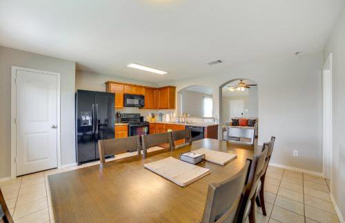 Quiet Suburban Home with Private Yard in Seagoville! - Foto 8