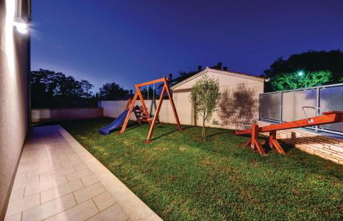 Three-Bedroom Holiday Home In Rebici - Foto 13