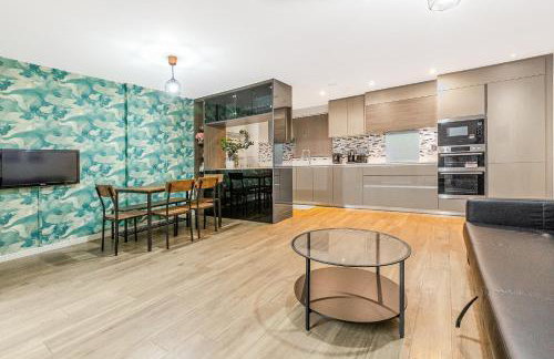 Charming 3BR Duplex in Wembley, 5 Minutes to Tube - Foto 18