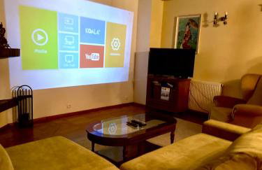 Dworek nad jeziorem z prywatną plażą - Photo 3