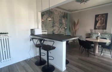 Aurora Flowers - Two rooms and free parking near center and train station - Foto 9