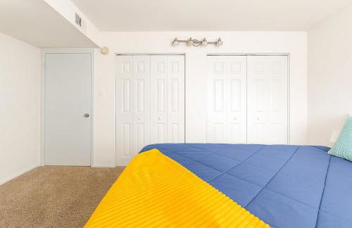 Modern 2 BR APT, Near Hospital & UAB, WiFi - Foto 12