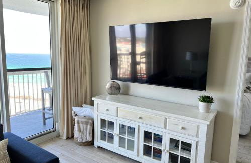 Beachfront Retreat- "The Getaway" - Foto 3